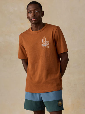 Faherty x Parks Project Chihuahuan Desert Short-Sleeve Sunwashed Regenerative Tee - Copper Red