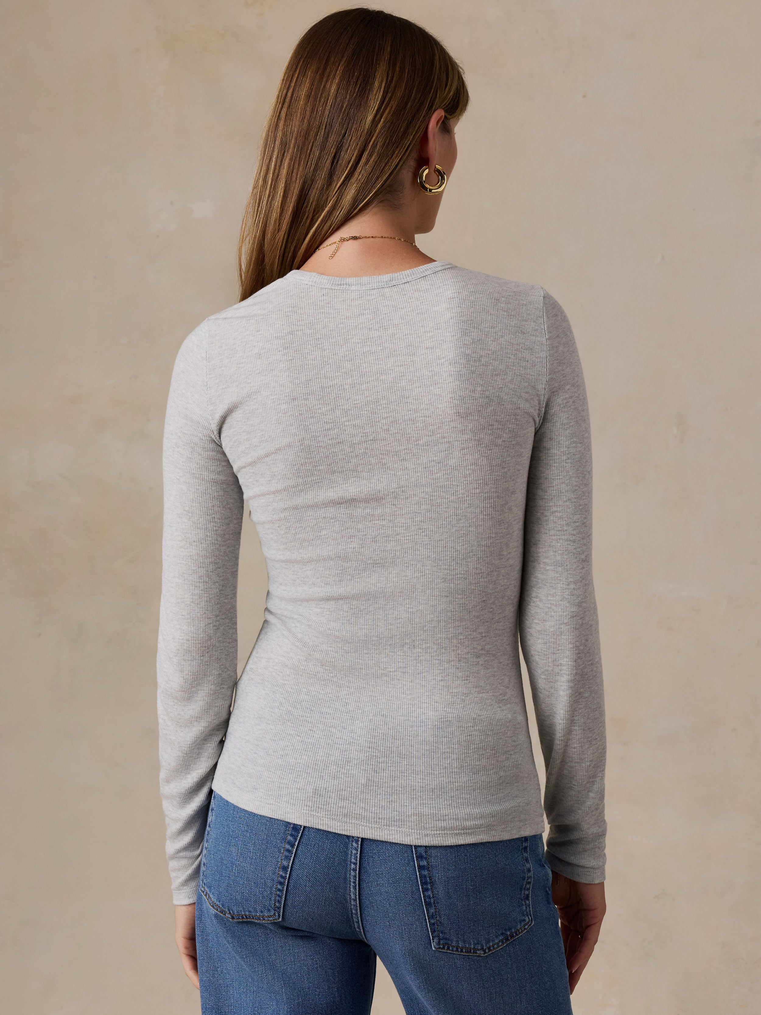 Featherweight Freestyle Layering Crew - Light Grey Heather